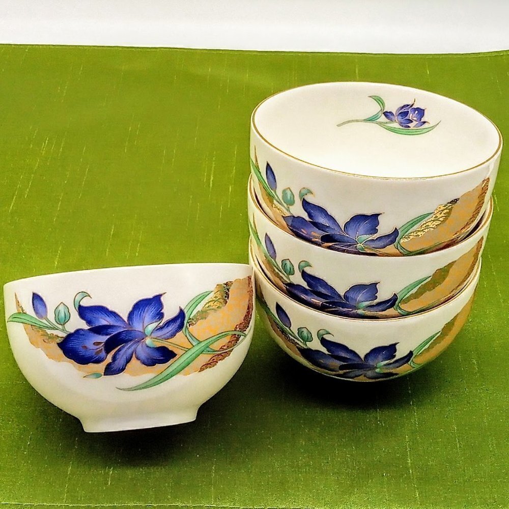 Set of 4 Japanese White Porcelain Hand-Painted Purple Orchid Gold Rim Cups